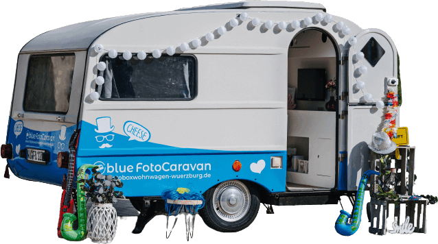 wohnwagen-schraeg-freigestellt